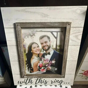 Wedding photo/picture frame